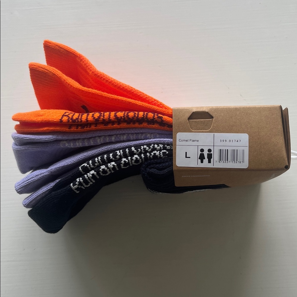 NEW ON logo sock 3-pack in comet flame - Picture 3 of 4